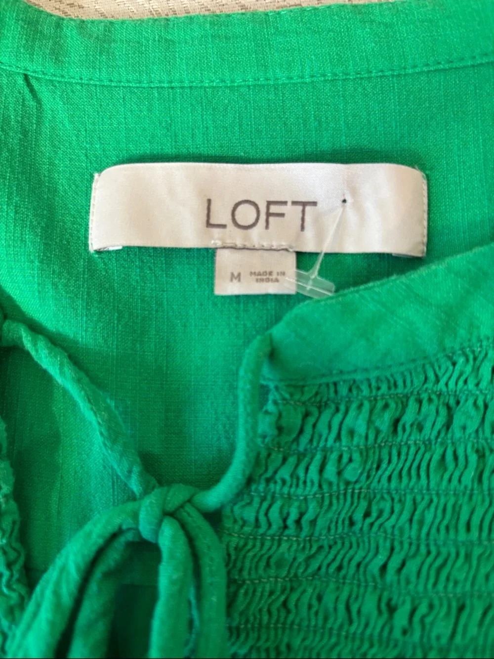 LOFT Green Smocked Yoke Tie-Front Flutter Sleeve Top 0247 - Picture 7 of 9